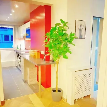 3 Bedroom With Ac- Opera Garnier -galeries Lafayette Apartament Paryż